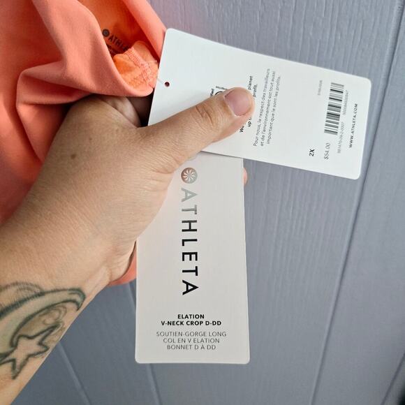 Athleta Peach Crop Top - Picture 7 of 12